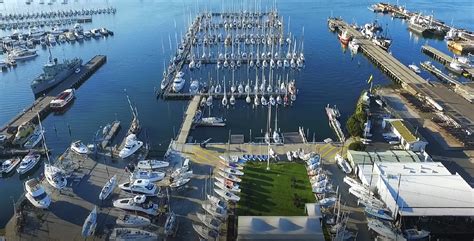 Royal Yacht Club of Victoria .